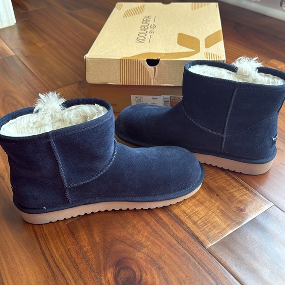 Koolaburra by UGG Women's Victoria Mini Boot BLUE Size 7, EUC - Picture 9 of 11